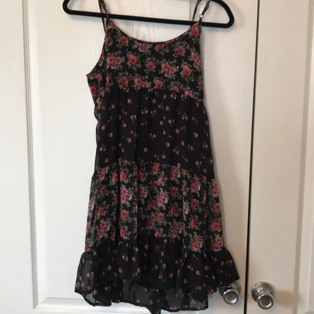 Floral flowy short black pink dress